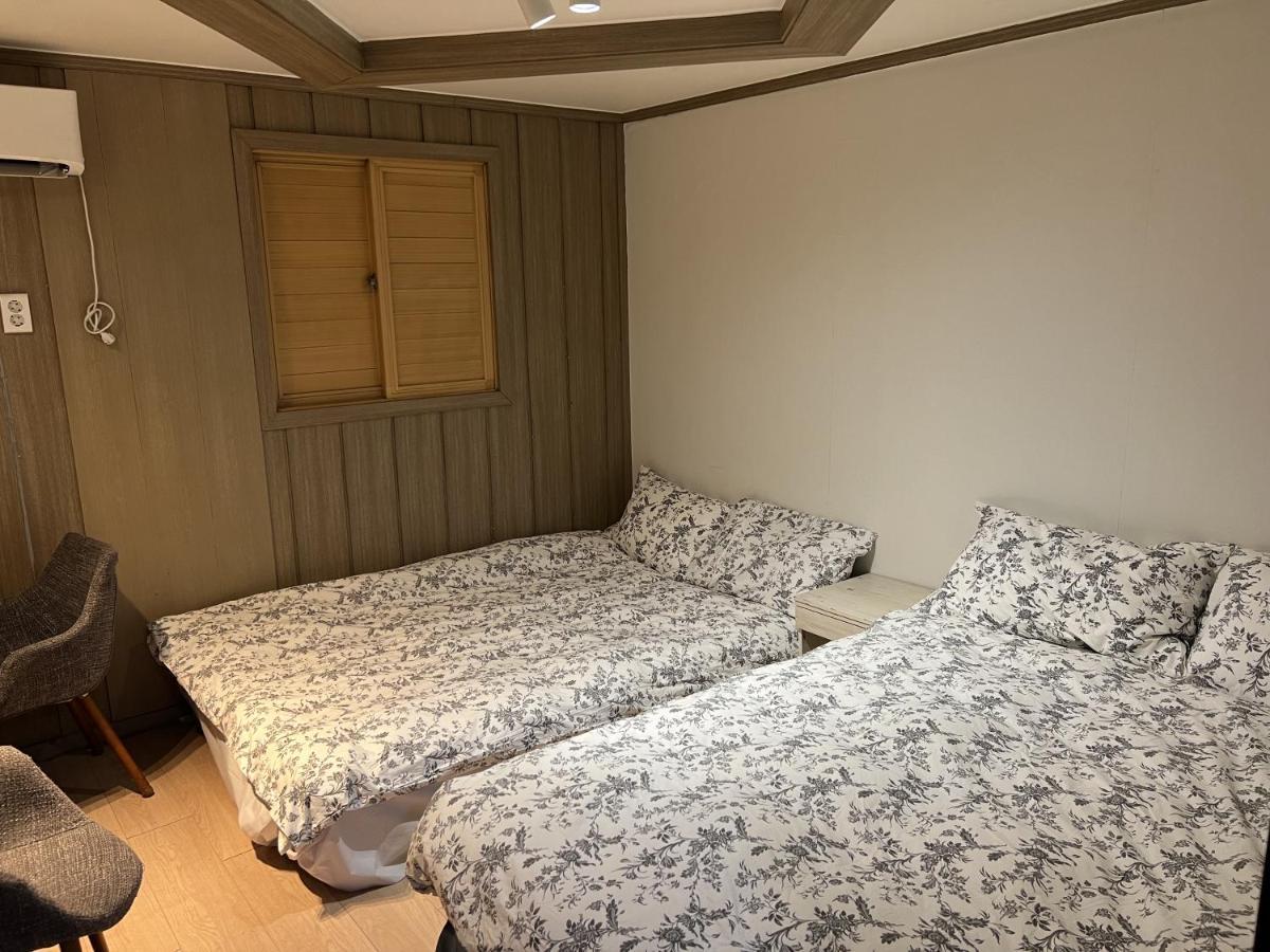 G Mini Hotel Dongdaemun Seoel Buitenkant foto