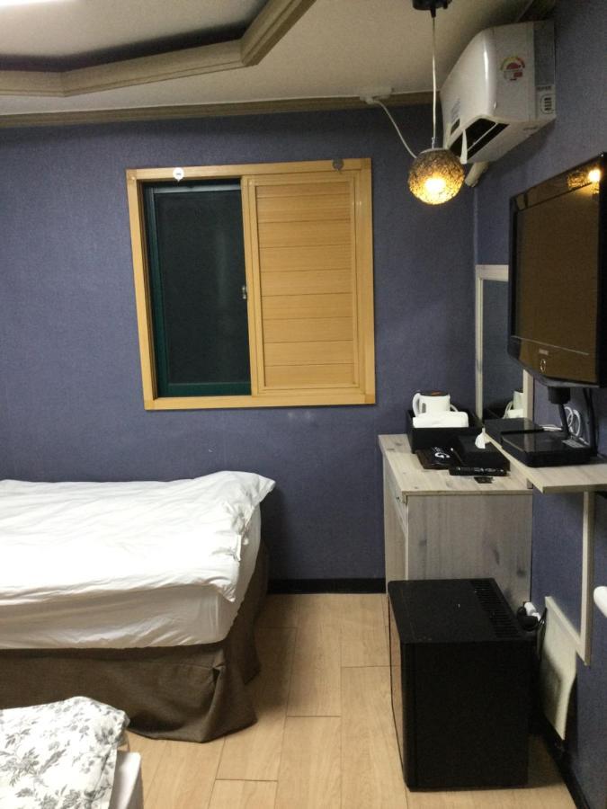 G Mini Hotel Dongdaemun Seoel Buitenkant foto
