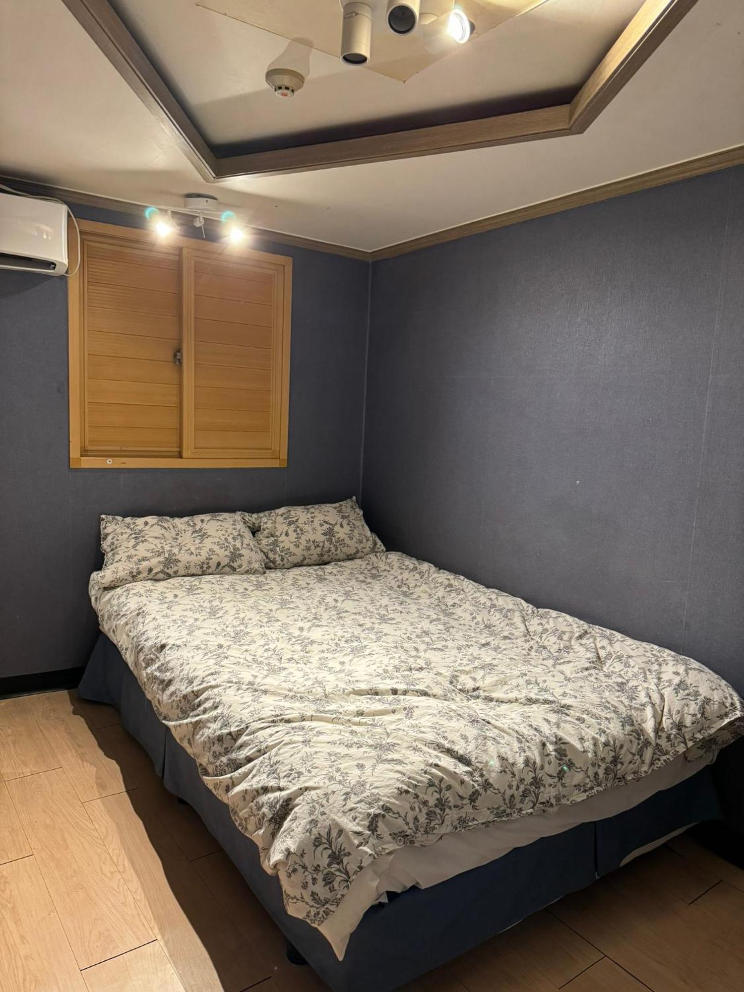G Mini Hotel Dongdaemun Seoel Buitenkant foto