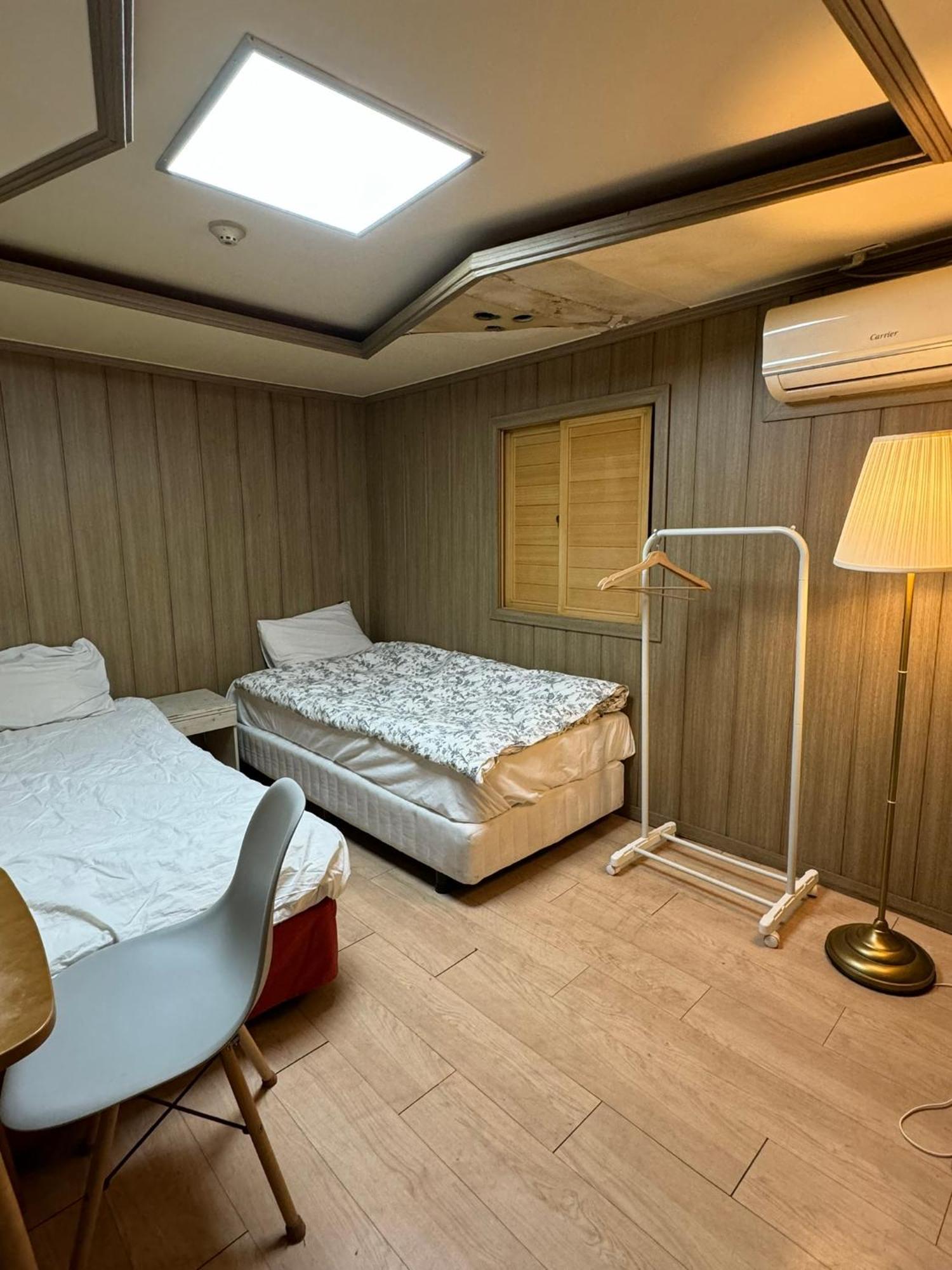 G Mini Hotel Dongdaemun Seoel Buitenkant foto