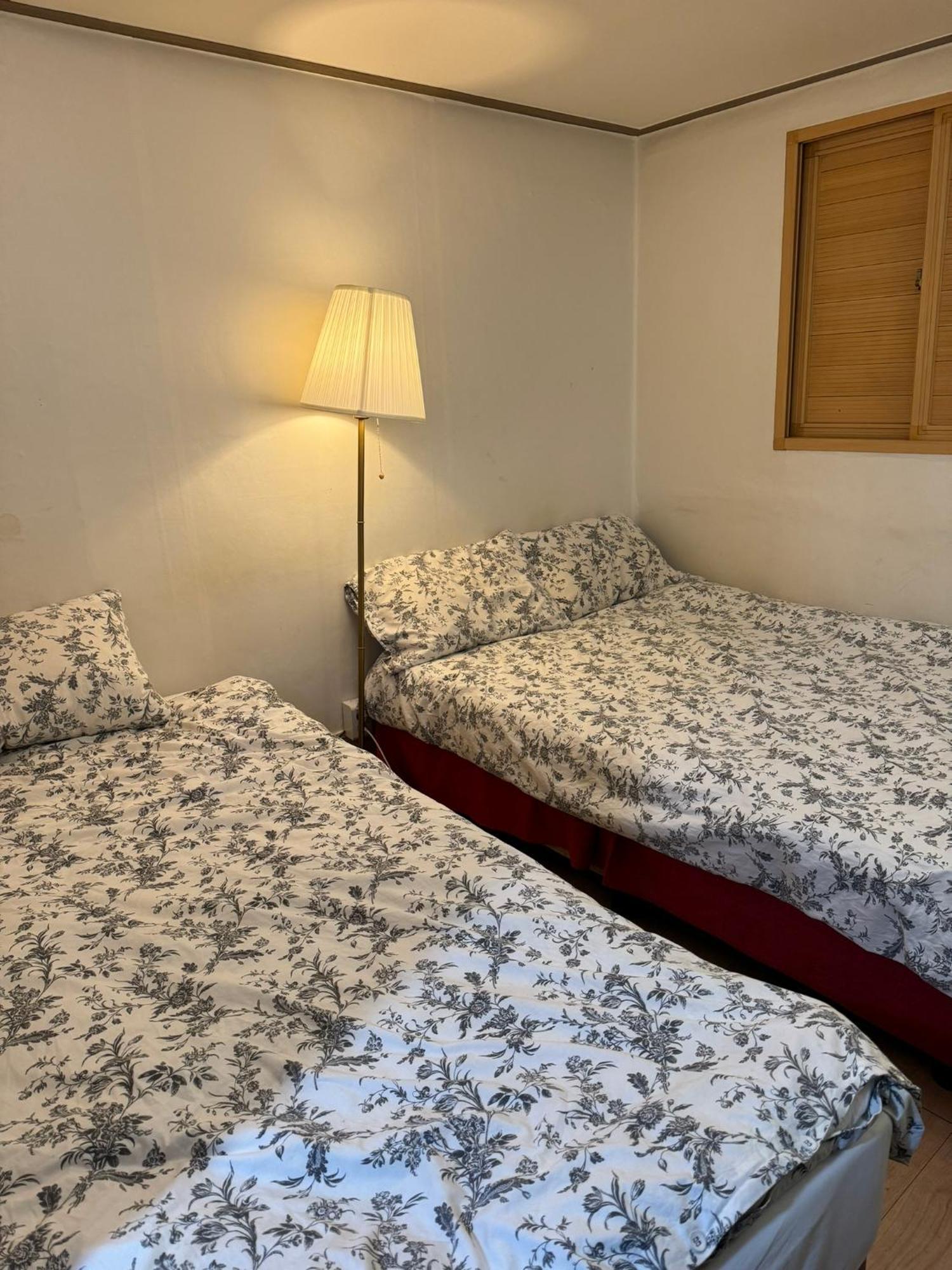 G Mini Hotel Dongdaemun Seoel Buitenkant foto