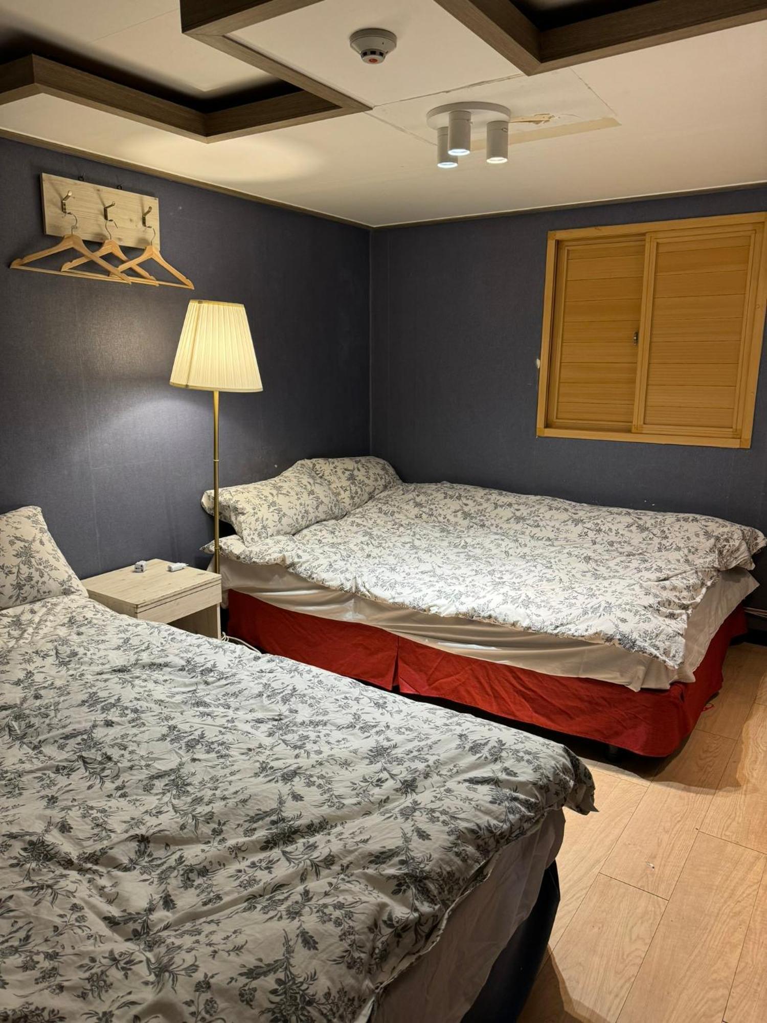 G Mini Hotel Dongdaemun Seoel Buitenkant foto