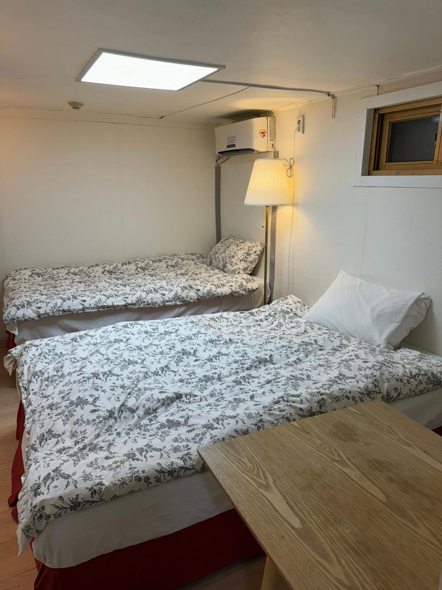 G Mini Hotel Dongdaemun Seoel Buitenkant foto