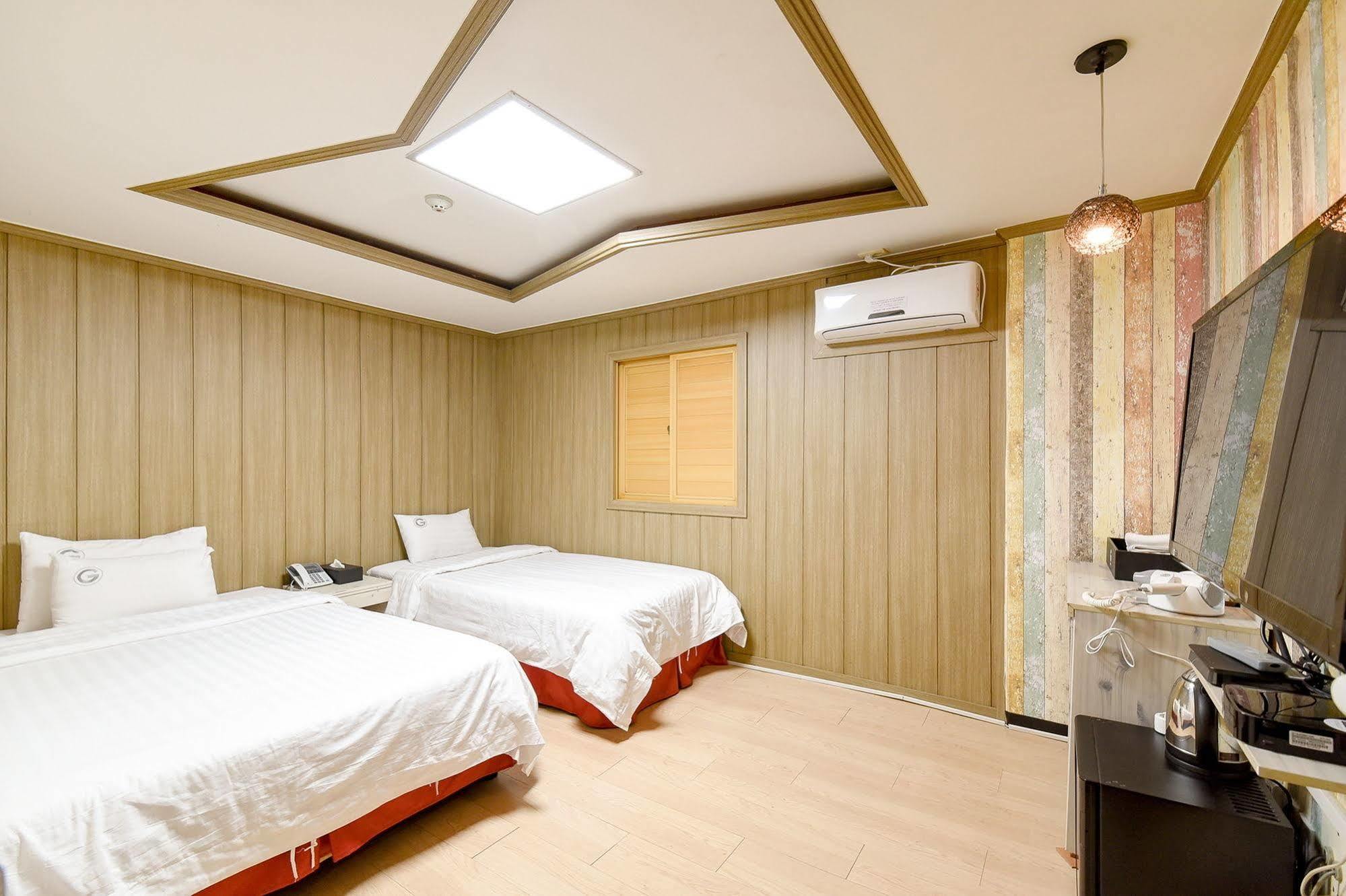 G Mini Hotel Dongdaemun Seoel Buitenkant foto