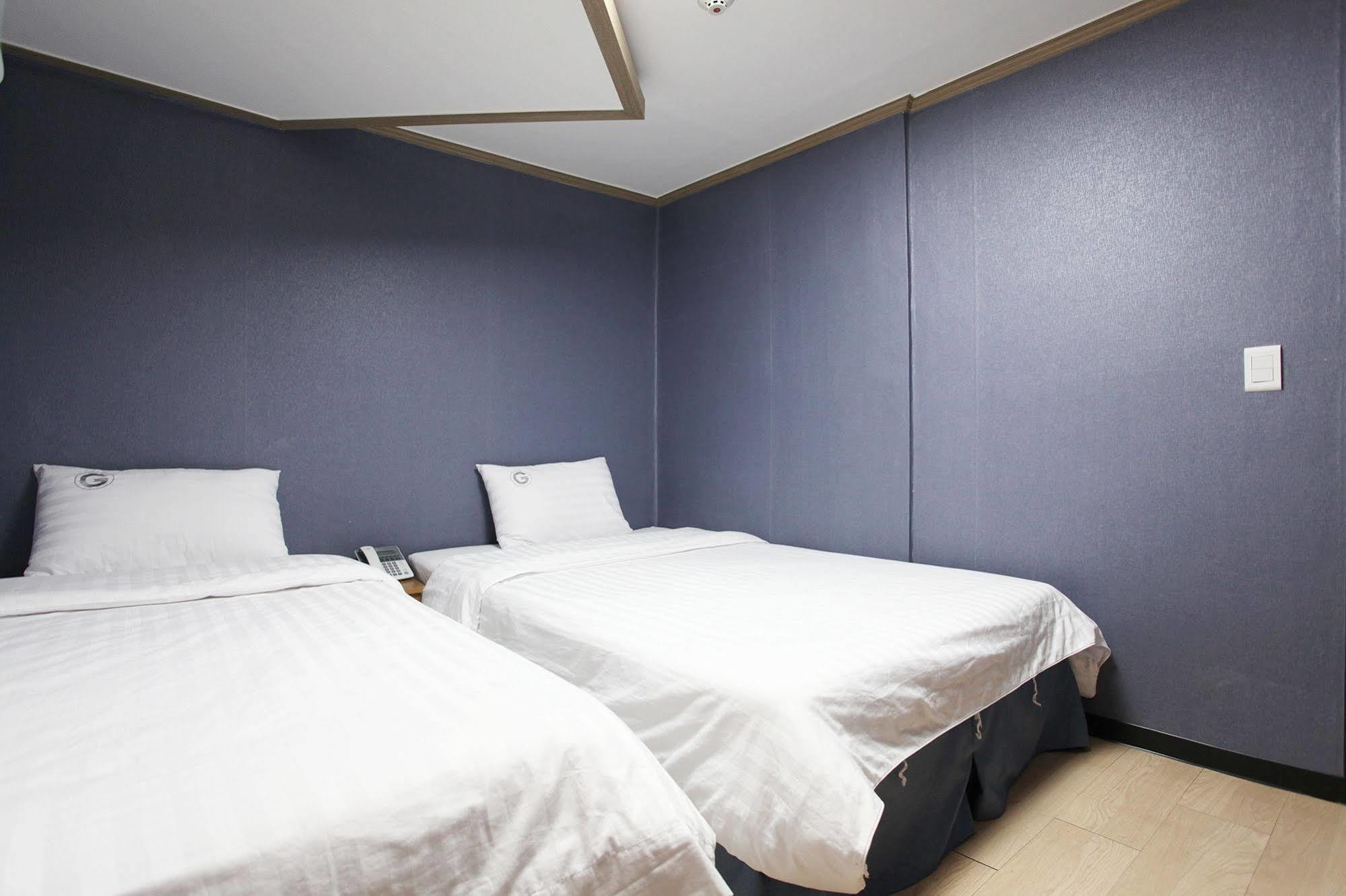 G Mini Hotel Dongdaemun Seoel Buitenkant foto